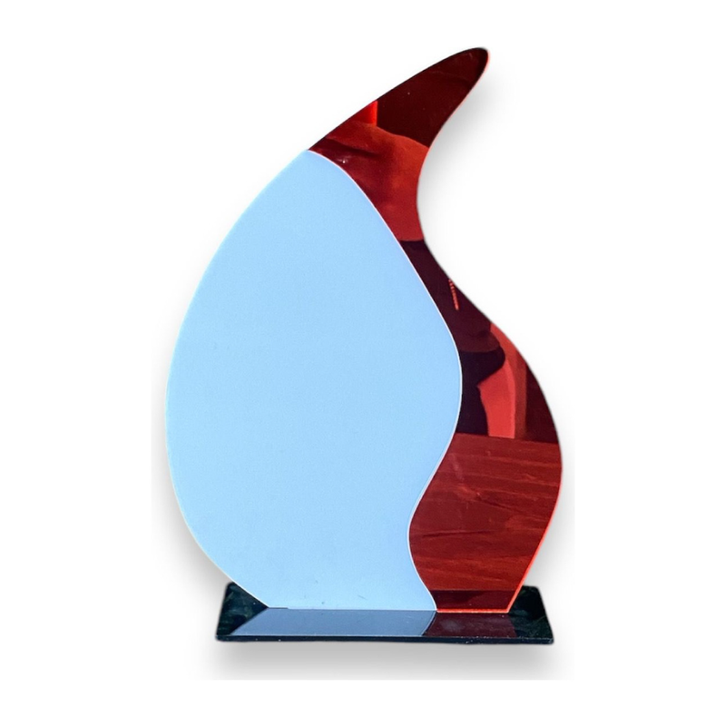 Troféu Gota Acrílico Branco E Vermelho 20x14 C/base Preta